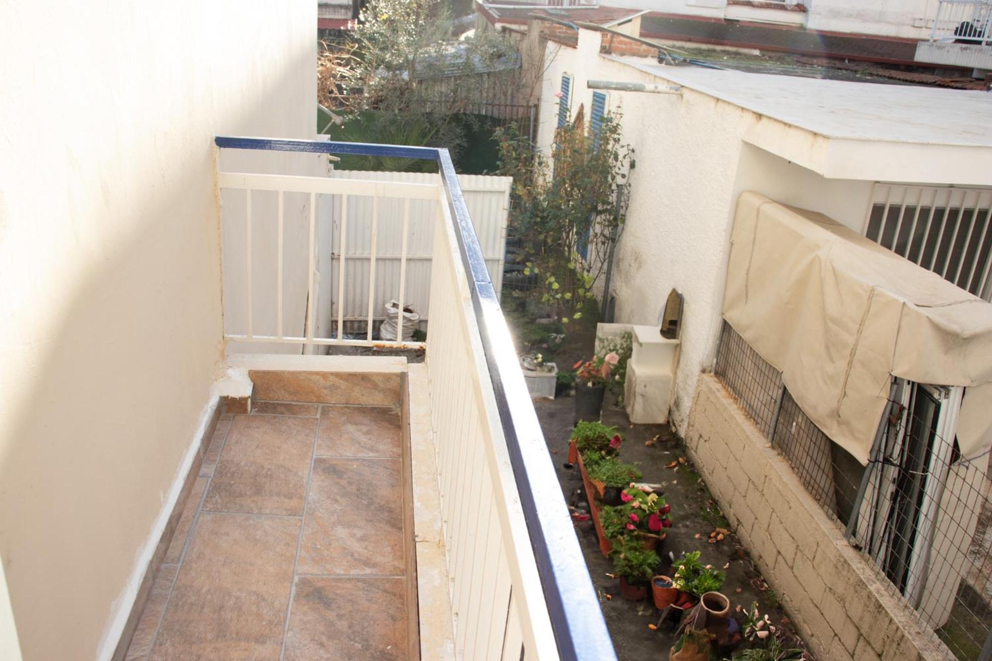 George'S House Apartment Paralía Екстериор снимка
